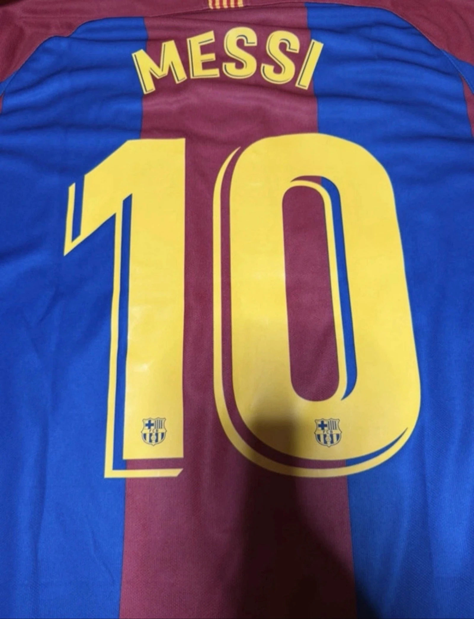 Camiseta oficial del FC Barcelona edición limitada retro 98/99 Messi talla L – photo 3